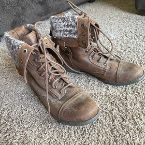 Women’s Brown Combat Boot